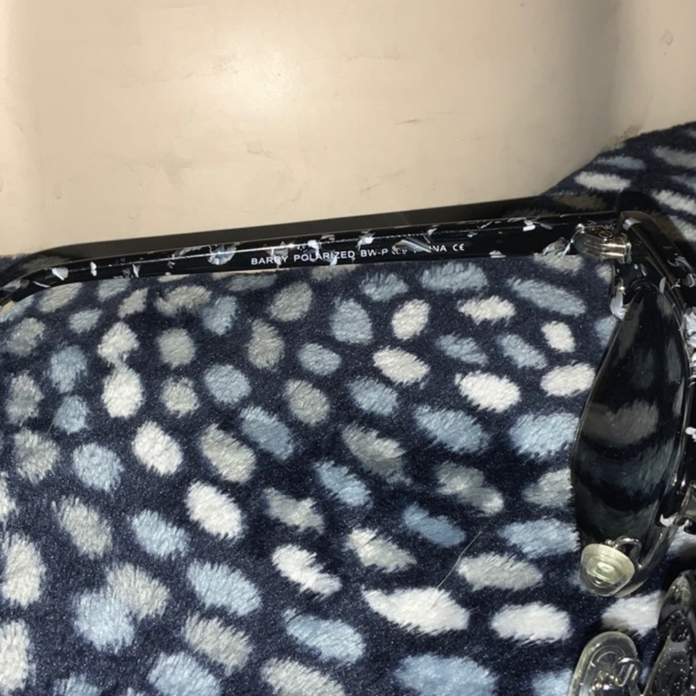 Diff Tortoise Warefarer Sunglasses. - image 3